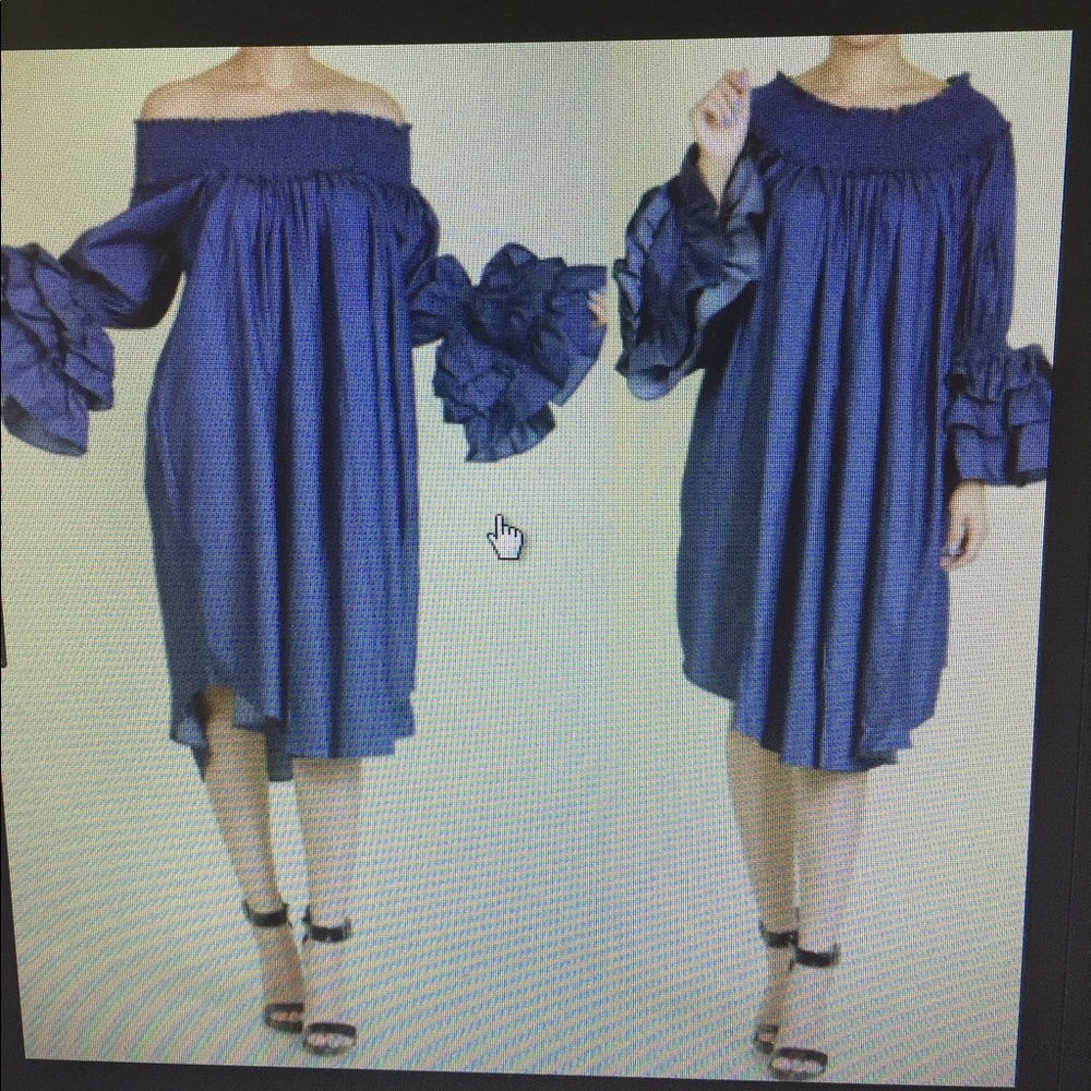 Off the shoulder ruffle sleeve dress
