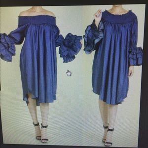 Off the shoulder ruffle sleeve dress