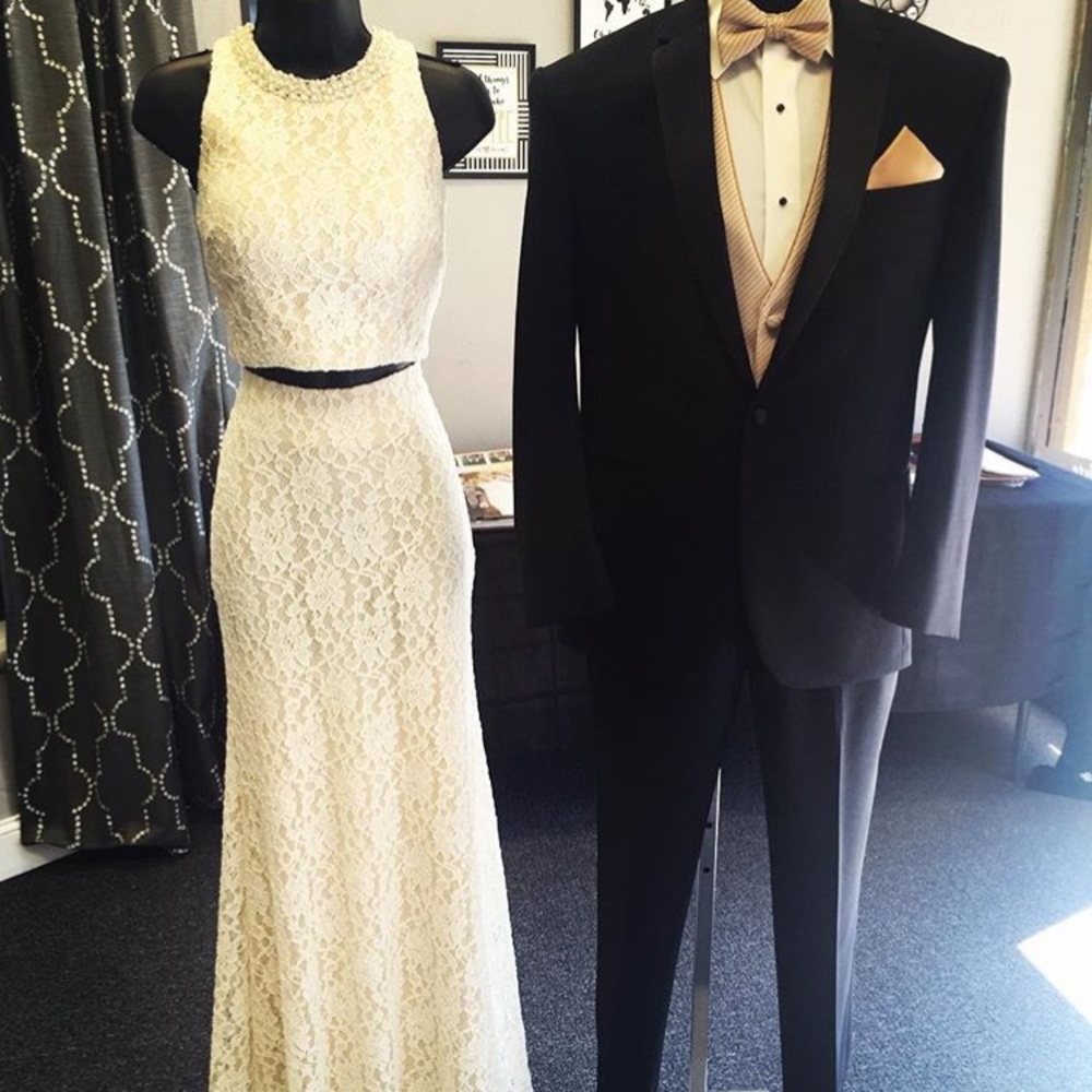 Beautiful two piece formal gown