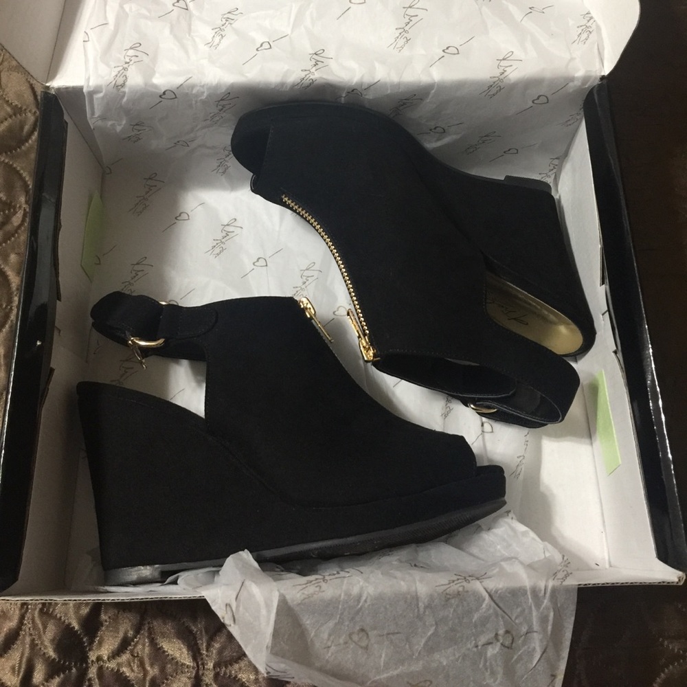 Beautiful Thalia sodi shoes