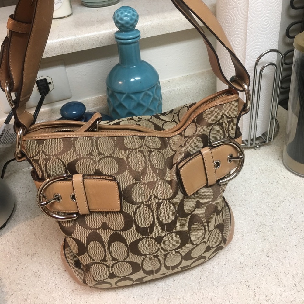 Authentic Coach bucket bag
