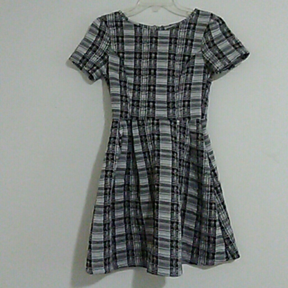 Black and white picnic dress