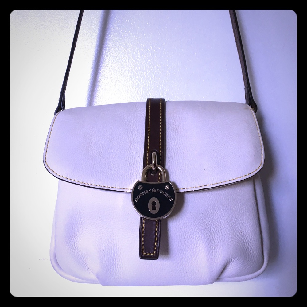 Dooney & Bourke crossbody bag