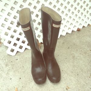 Authentic Dark Brown Hunter Boots
