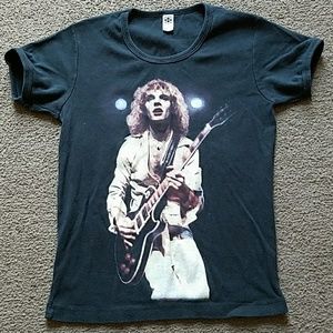 Peter Frampton shirt