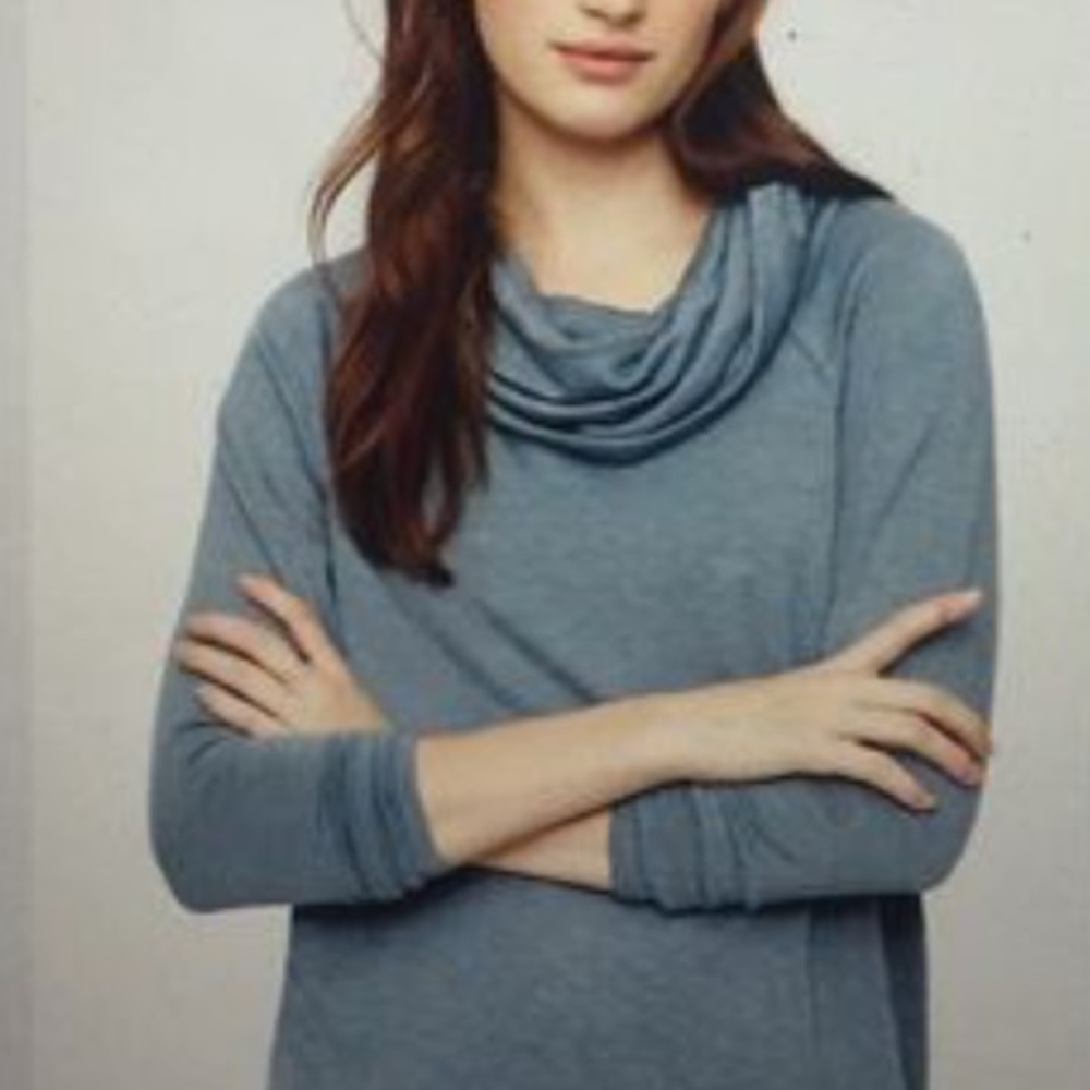 Long sleeve sweater