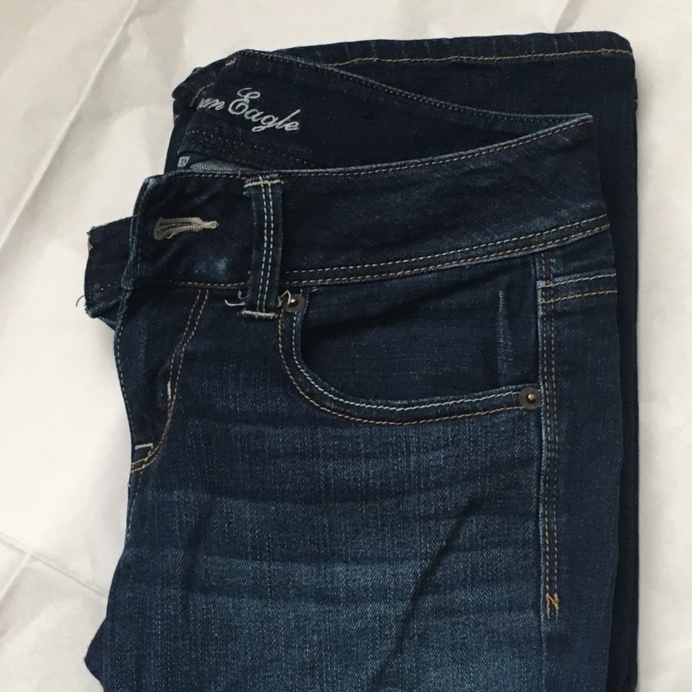 *MOVING SALE*BUY NOW* AE Slim Boot Jeans