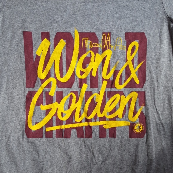 Cleveland Cavs won and golden t shirt - Picture 2 of 2