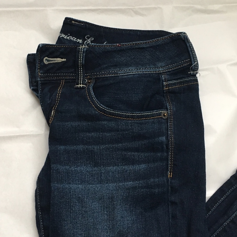 *MOVING SALE*BUY NOW* AE Slim Boot Jeans