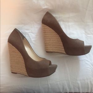 Jessica Simpson Wedges