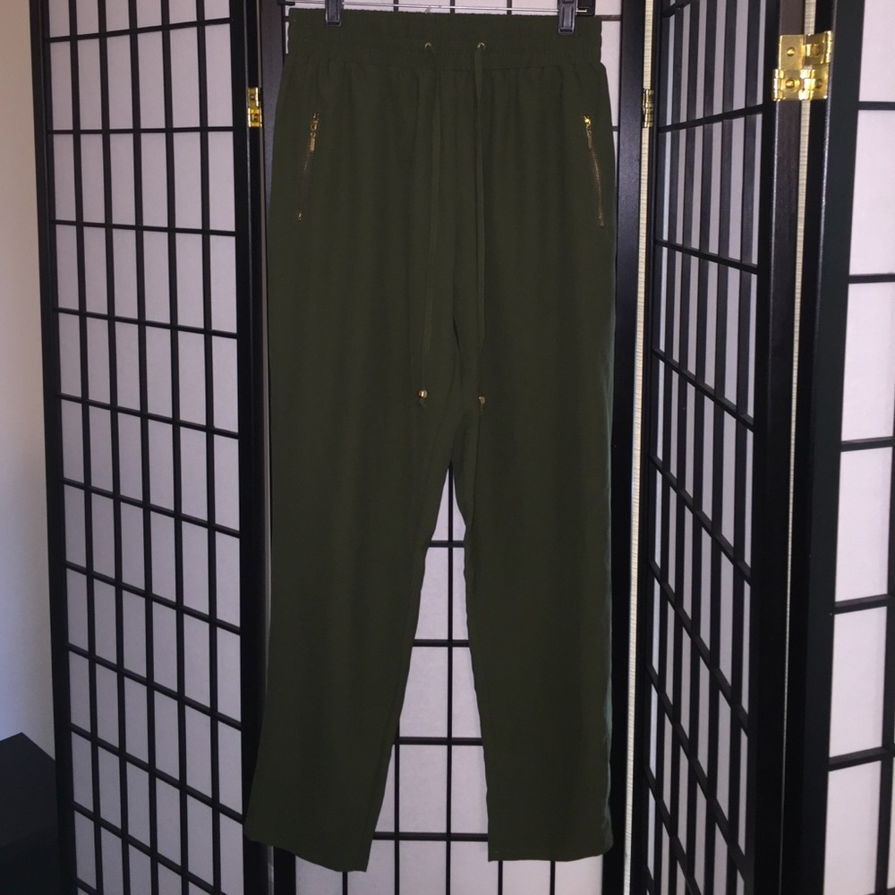 Olive Green straight leg pant!
