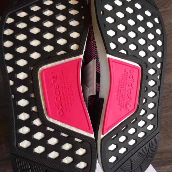 Adidas NMD Women's PrimeKnit R1 - Picture 3 of 4