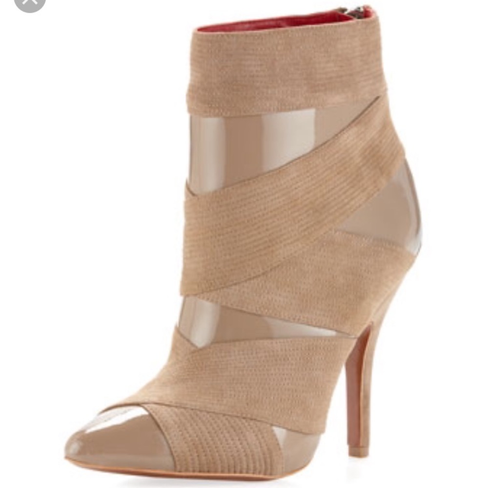 Charles Jourdan Cecil patent-suede boot taupe sz5