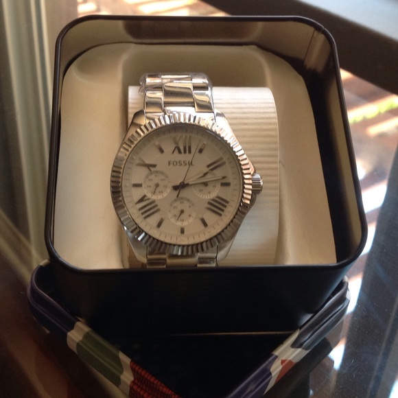 Fossil watch