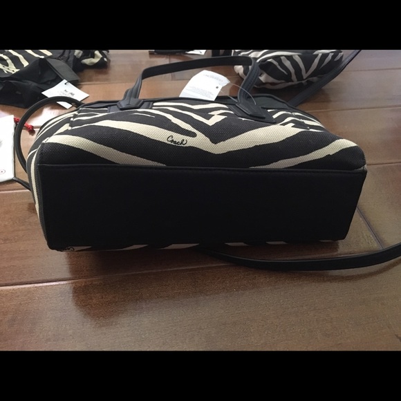 COACH Zebra Print Handbag Set - Picture 6 of 7