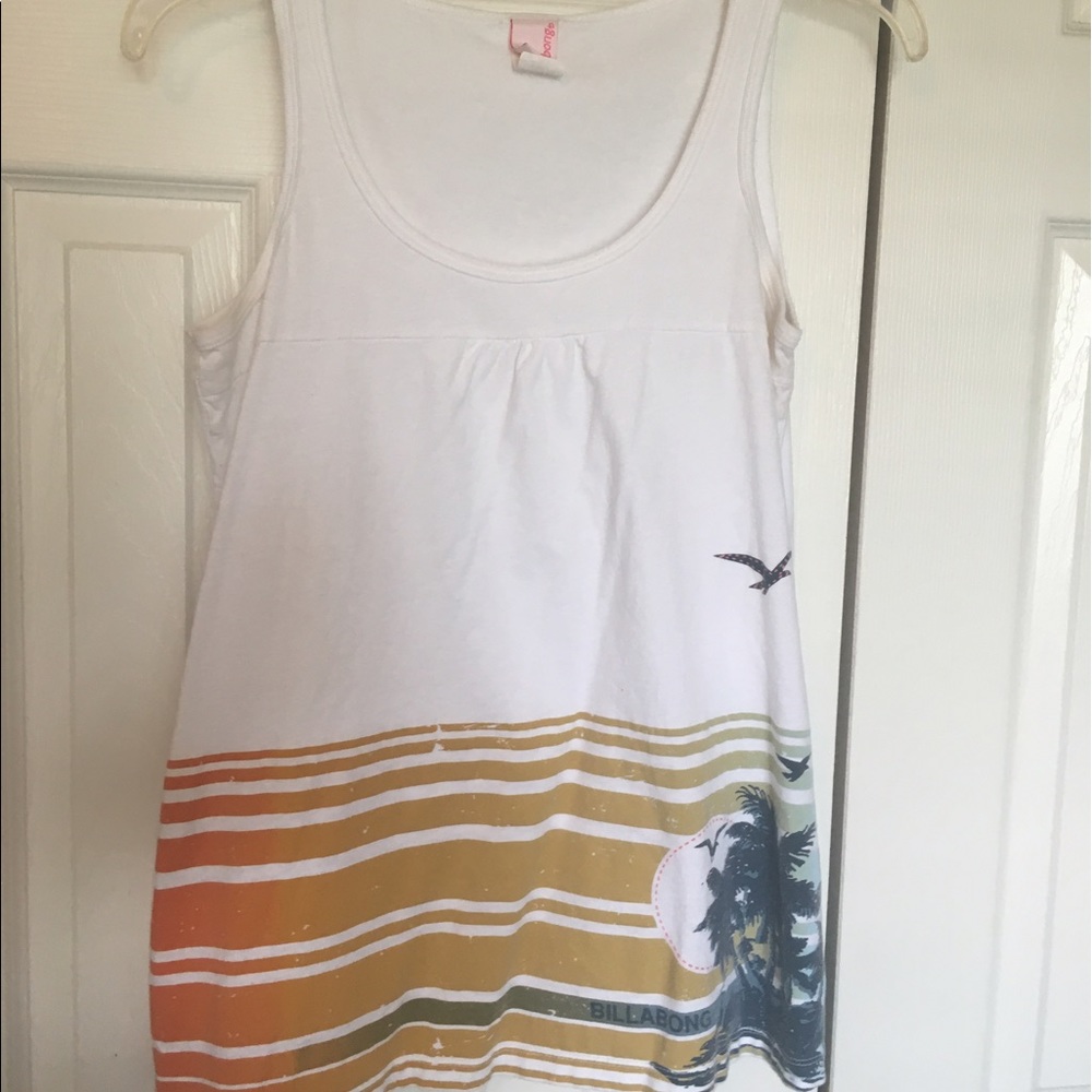 Billabong tank.  Size medium.