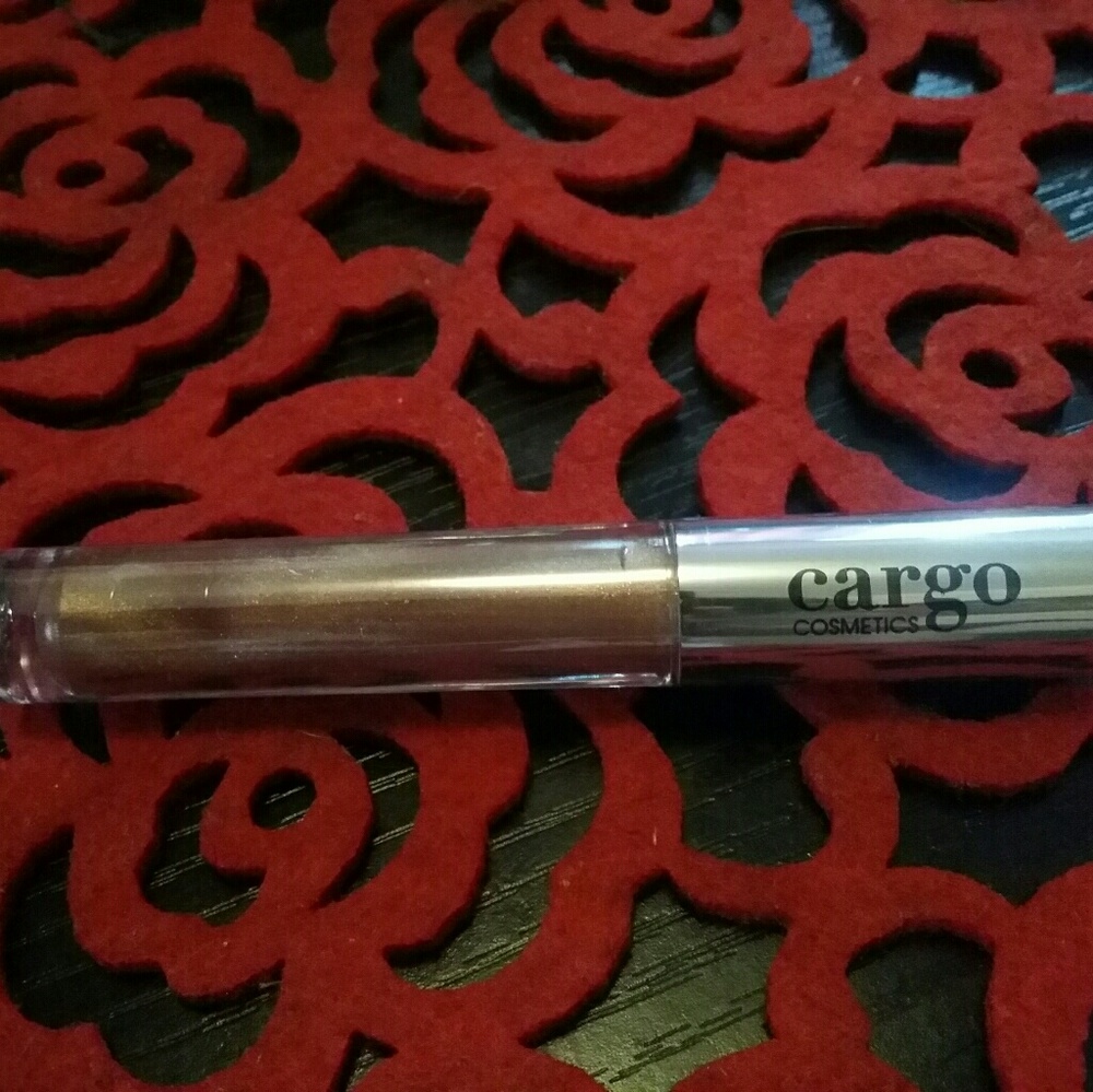 Lip gloss