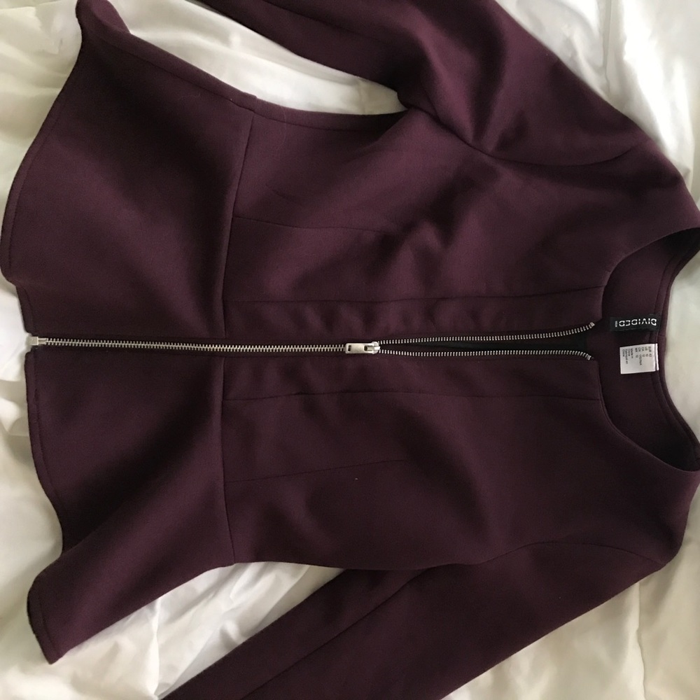 H&M Burgundy Fashion Zipper Blazer