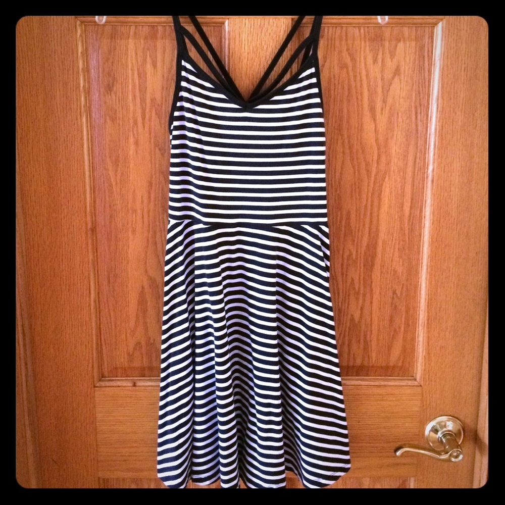 🌸EUC VS Pink Striped Dress🌸