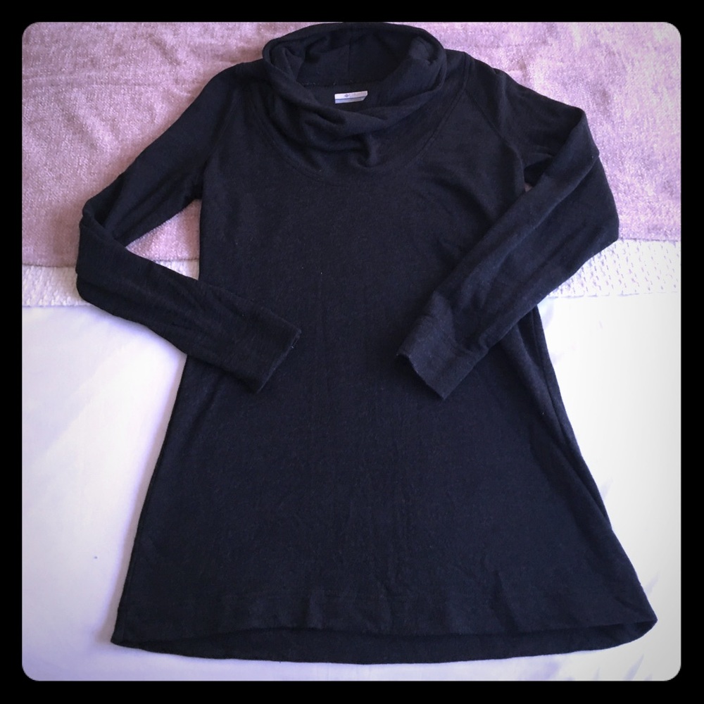 Cute Columbia Brand sweater tunic
