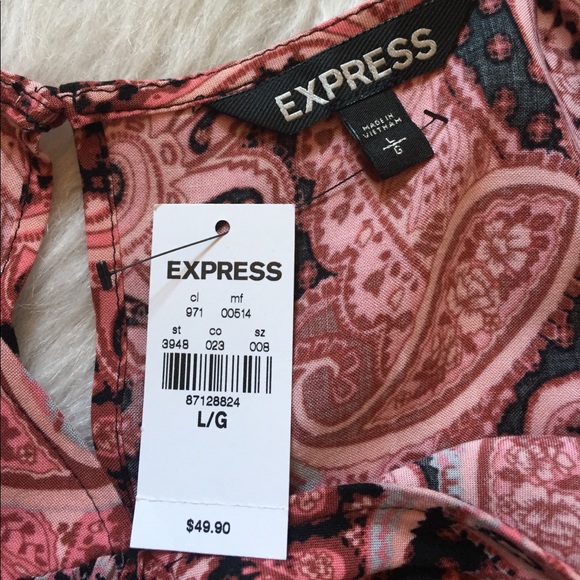 🔻$50 EXPRESS Open Tie Back Paisley Sleeveless Top - Picture 3 of 8