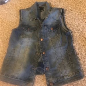 Jean vest