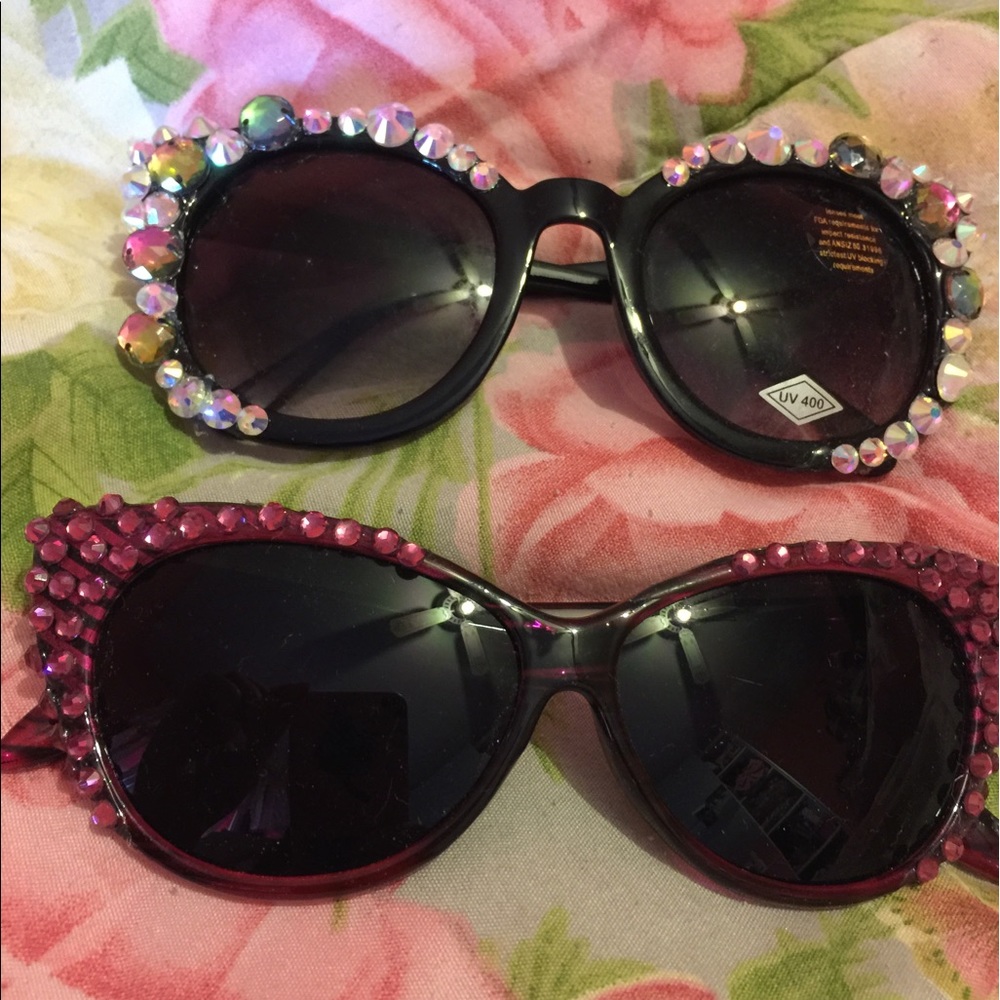 Bundle for  AmandaKates3 2pairs bling sunglasses.