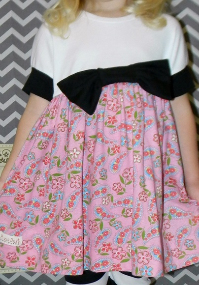 NWOT Pixie Dust Designs dress knit outfit sz 2,4,6 - Picture 2 of 4