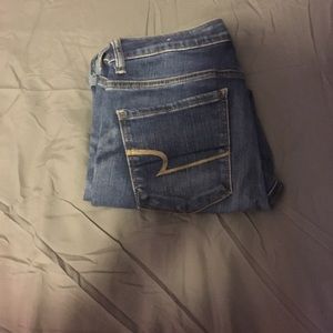 American Eagle Capris