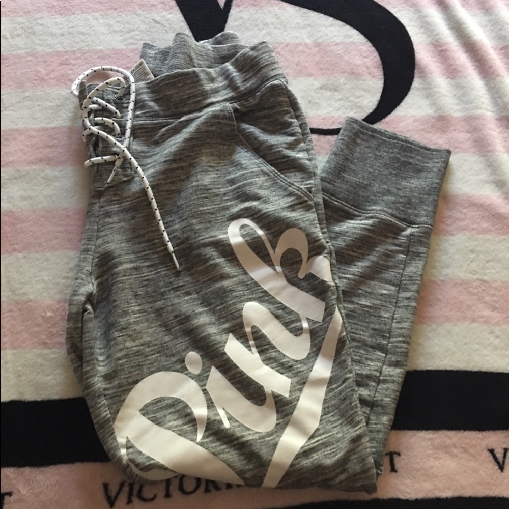 VS PINK jogger