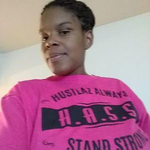 Meet your Posher, Shanita