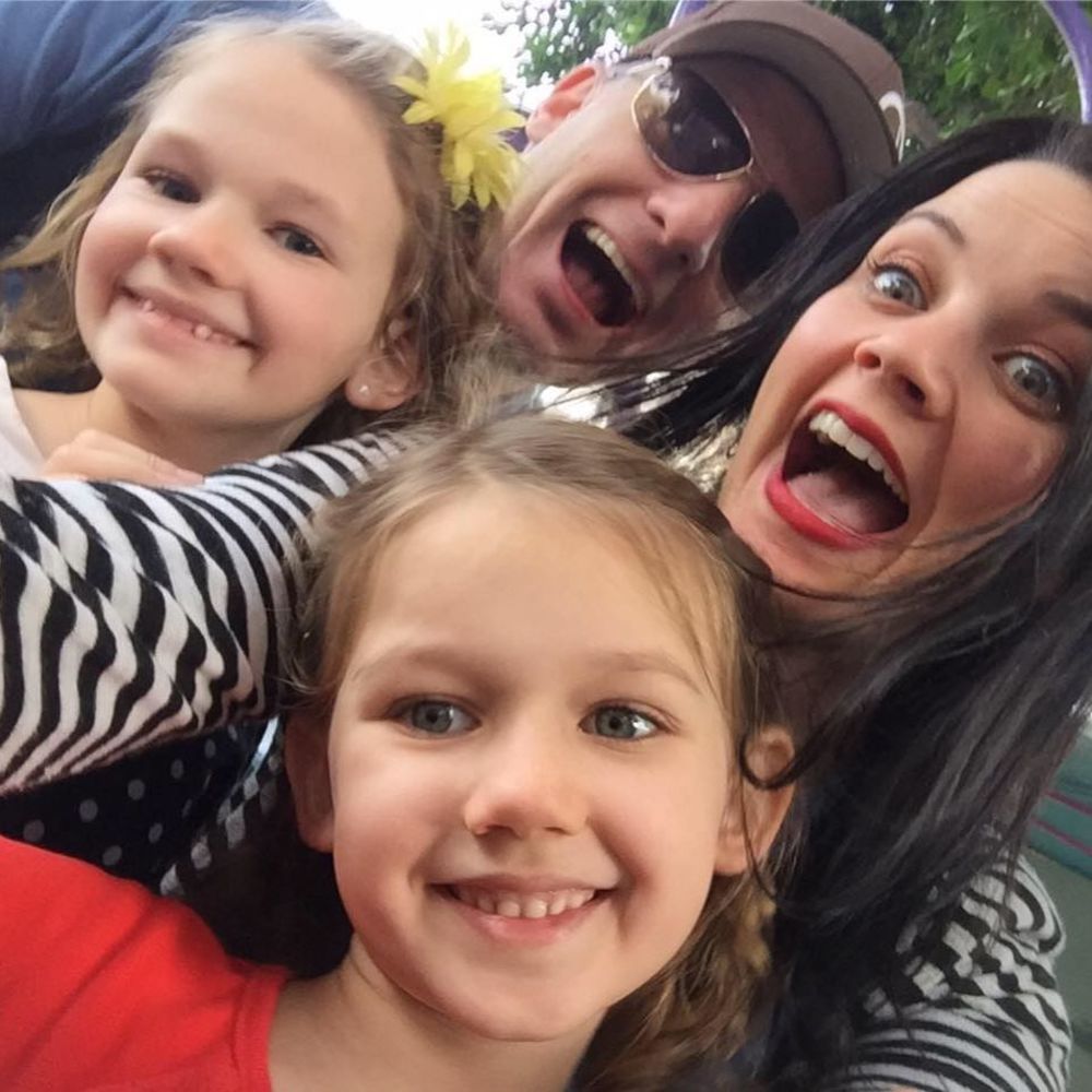 Meet your Posher, April