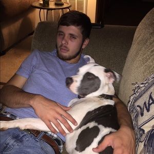 Meet your Posher, Devin