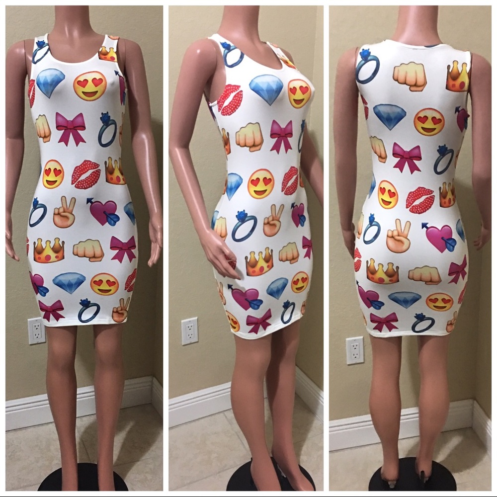 Emoji dress ( medium )