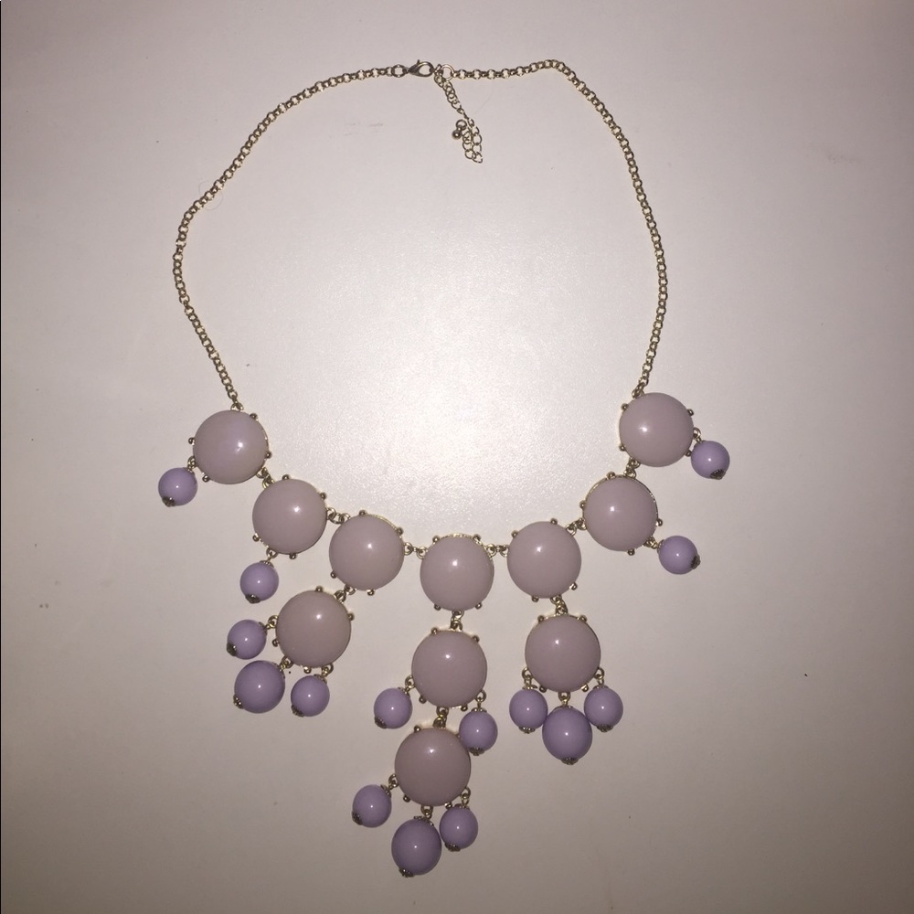 LAVENDER BAUBLE STATEMENT NECKLACE
