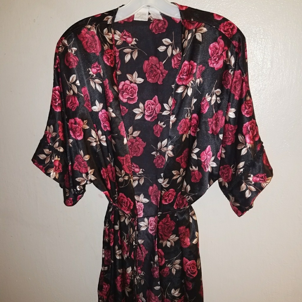 🌷🌷🌷GILLIGAN O'MALLEY ROSE ROBE🌷🌷🌷