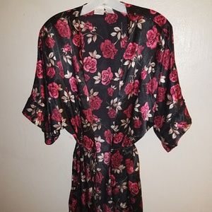 🌷🌷🌷GILLIGAN O'MALLEY ROSE ROBE🌷🌷🌷