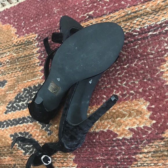 Public desire crushed velvet strappy heel pdxhb - Picture 5 of 5