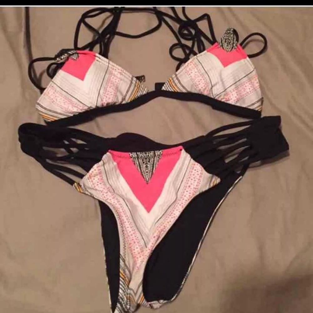 EUC Rup Curl Strappy Bikini