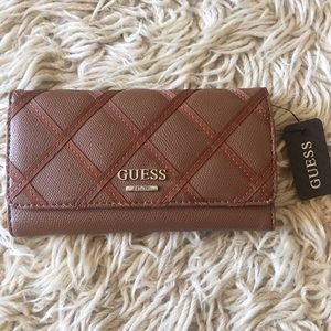 NEW GUESS wallet (brown)🔥ONE DAY SALE🔥