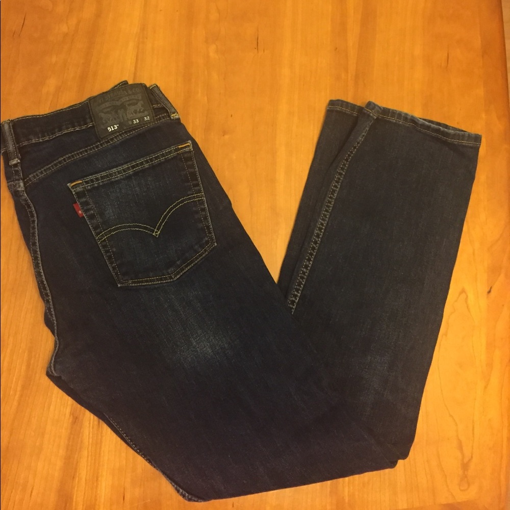 Levi Strauss 513 Dark wash blue Jean (33x32)