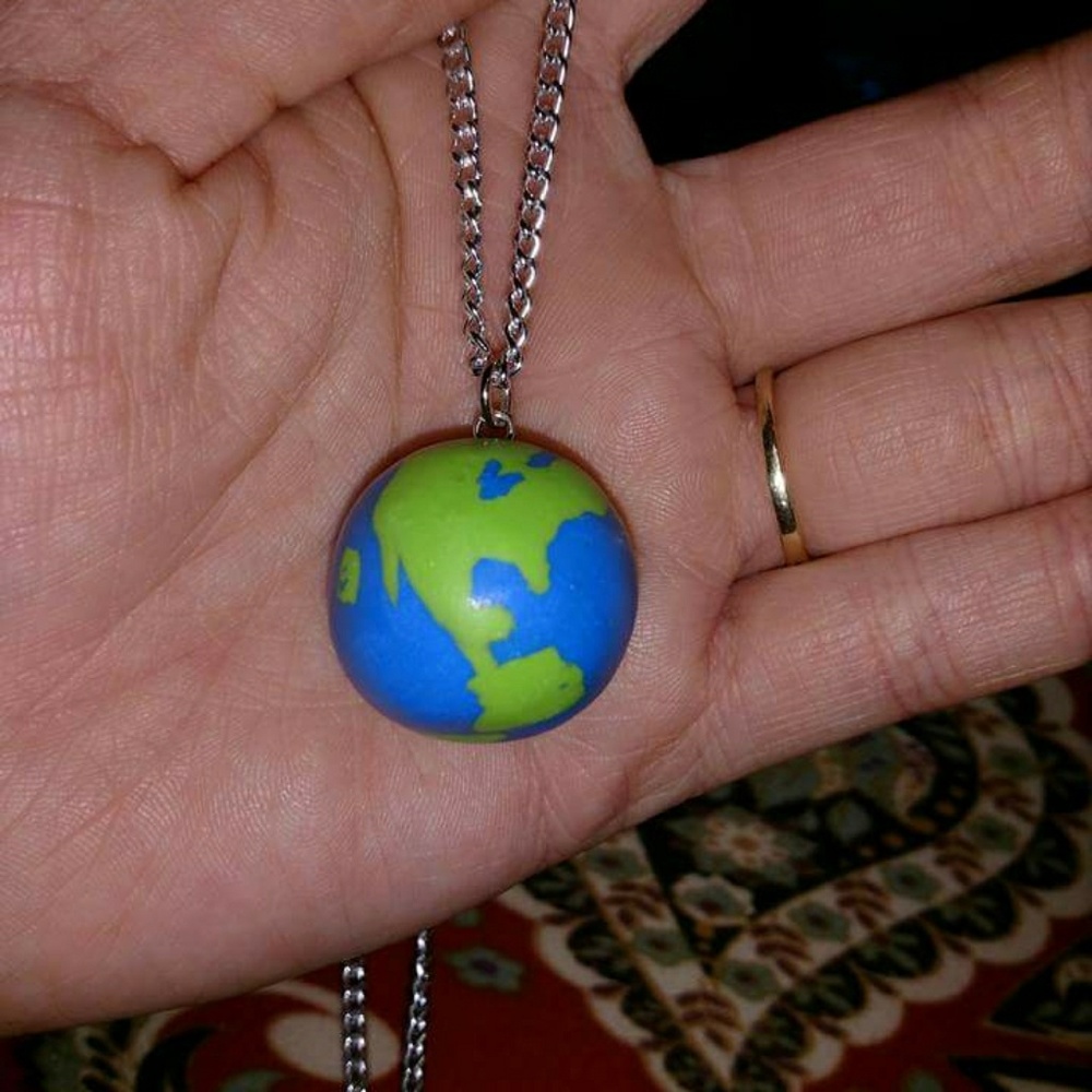 Custom made pendant/diffuser