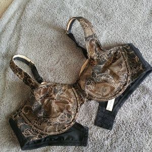 Cacique lace bra 42c