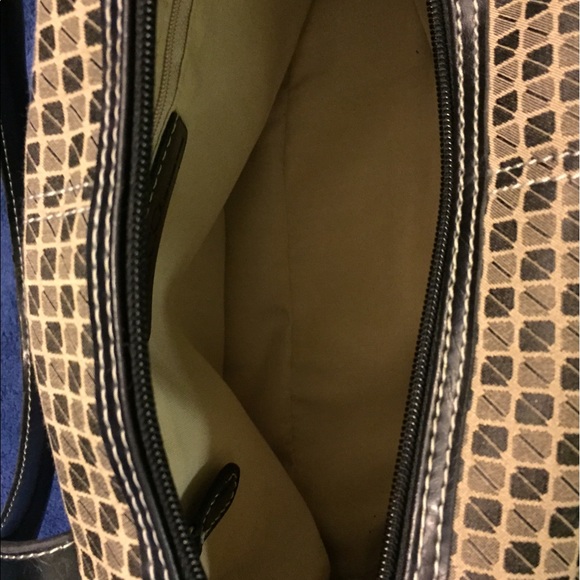 Nine and CO Shoulder Hand Bag- Brown and Black - Picture 4 of 5