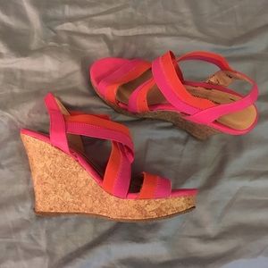Pink/orange Wedges