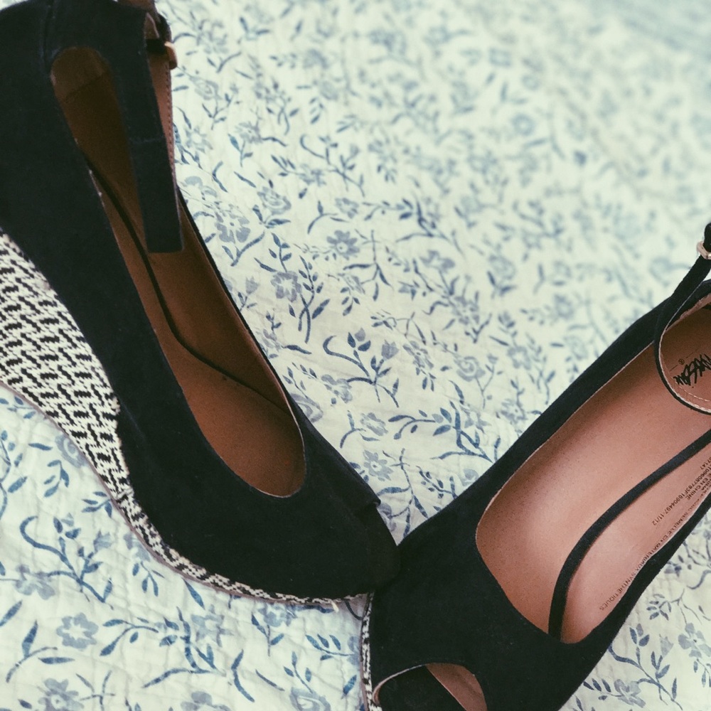 🔳🔳🔳Mossimo Wedges! 🔳🔳🔳