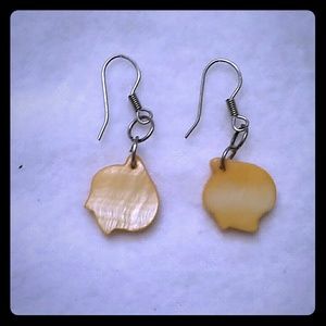 Dangling earings shell like material
