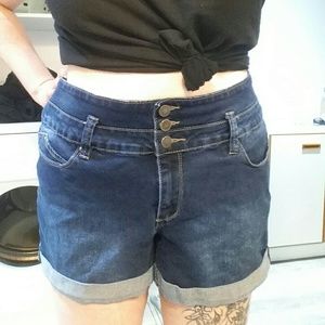 3 Button High-Waisted Denim Shorts