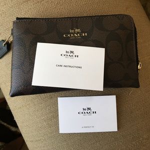Coach wallet