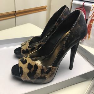 Leopard heels
